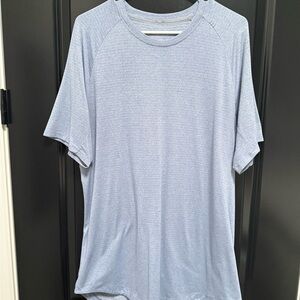 lululemon athletica Heathered Blue Short Sleeve Tee
